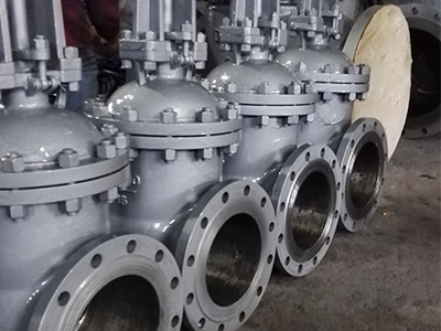 Forging steel valve and casting steel valve